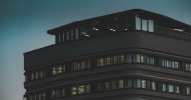 compressed_pexels-francesco-ungaro-10339605